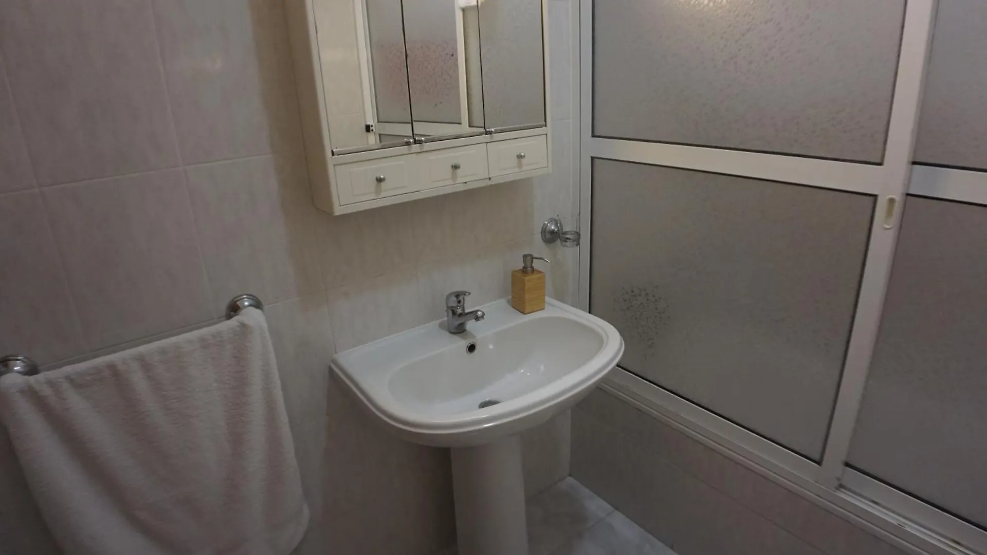 !Your Home In Madeira Funchal  Semesterbostad